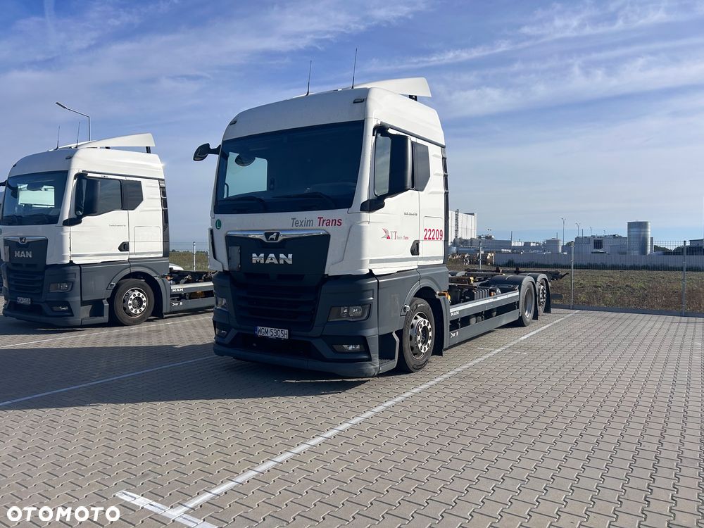 MAN TGX 26.470 6x2 BDF GX - 12