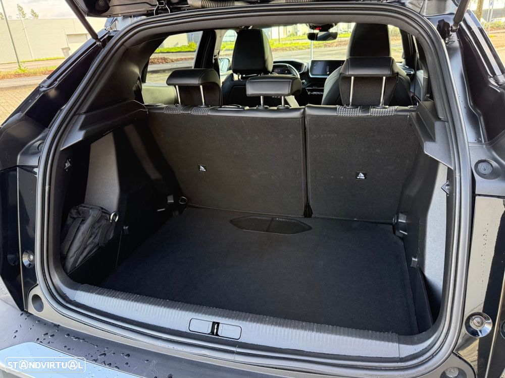 Peugeot 2008 1.2 PureTech GT Line EAT8 - 25