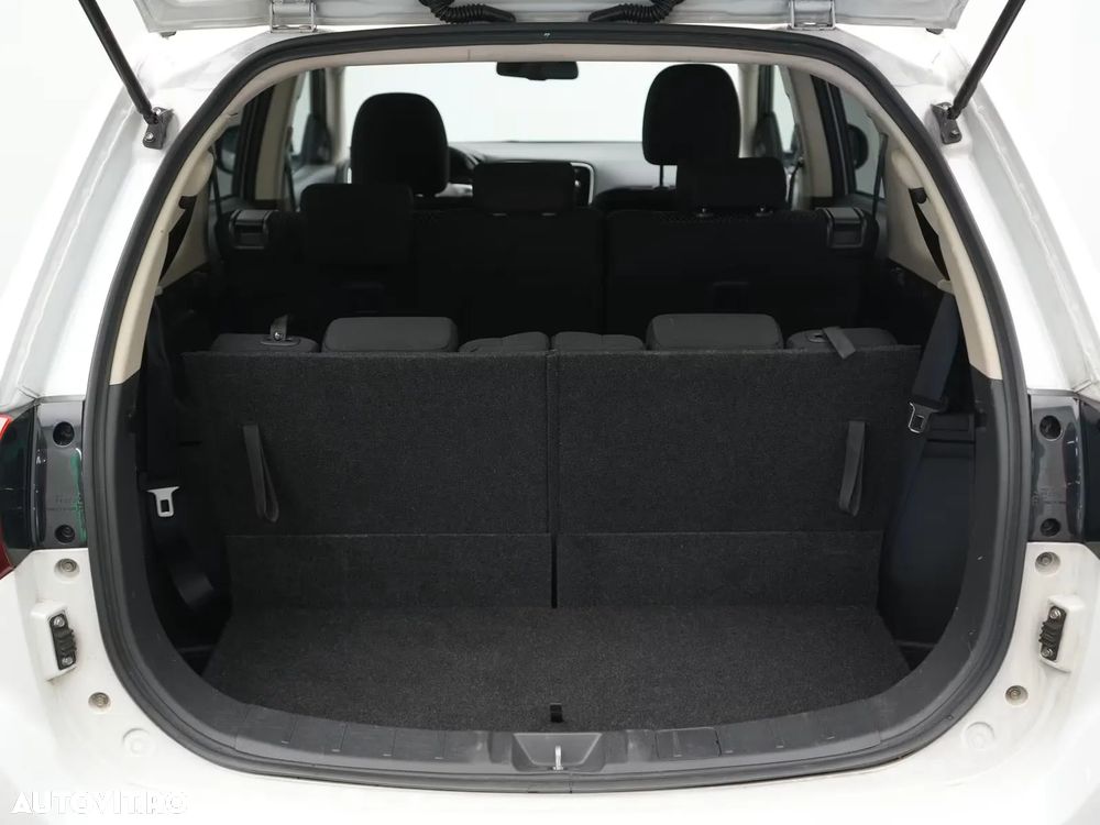 Mitsubishi Outlander 2.2 DI-D 4WD Instyle - 13