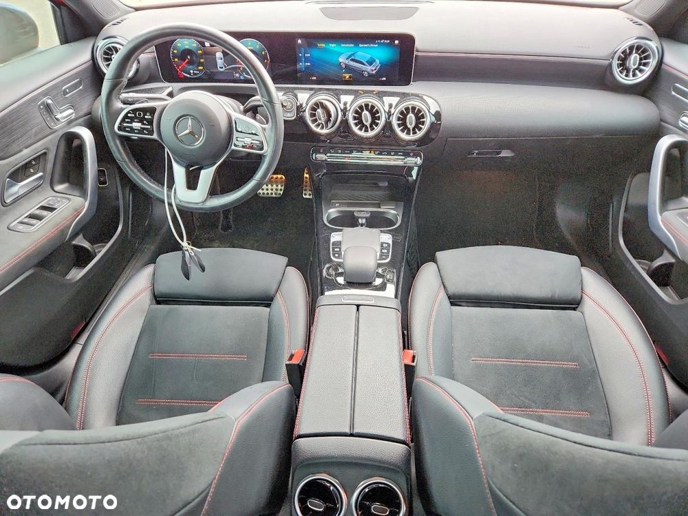Mercedes-Benz Klasa A 250 4-Matic AMG Line - 10