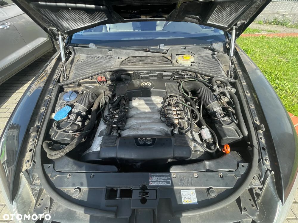Volkswagen Phaeton 4.2 V8 4Mot (5 os.) - 15