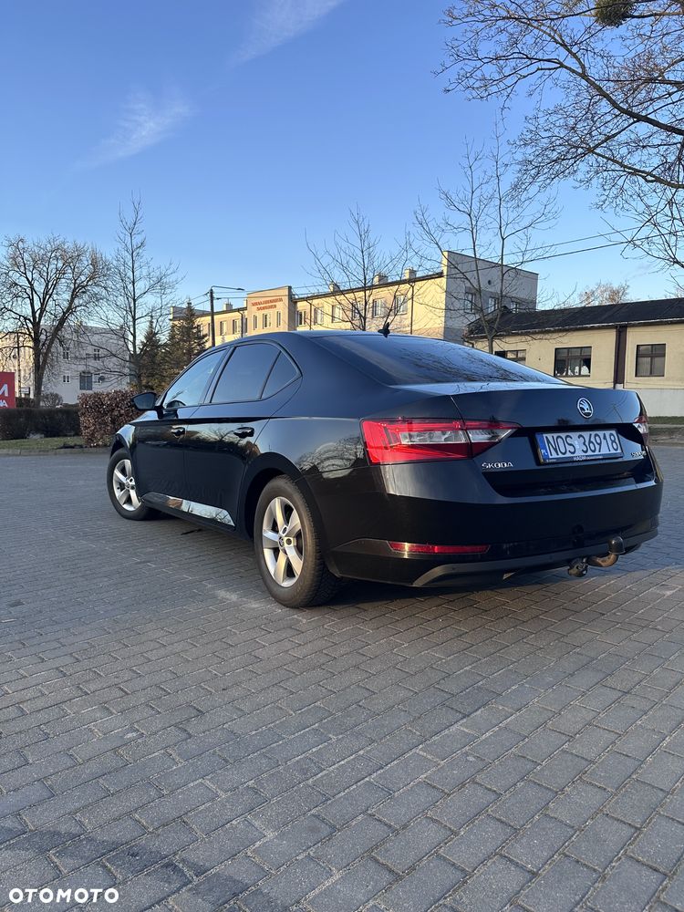 Skoda Superb 2.0 TDI Ambition DSG7 - 7