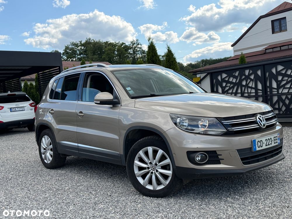 Volkswagen Tiguan 2.0 TDI DPF BlueMotion Technology Exclusive - 1