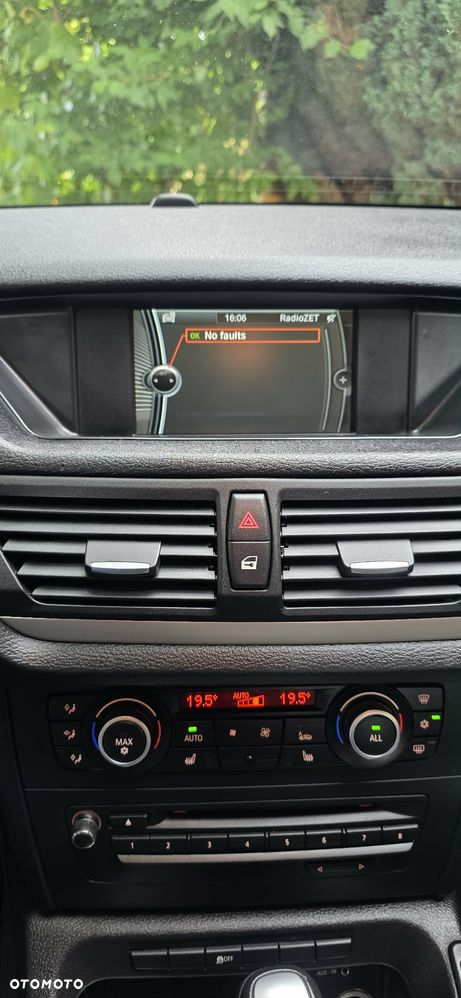 BMW X1 xDrive18d - 9