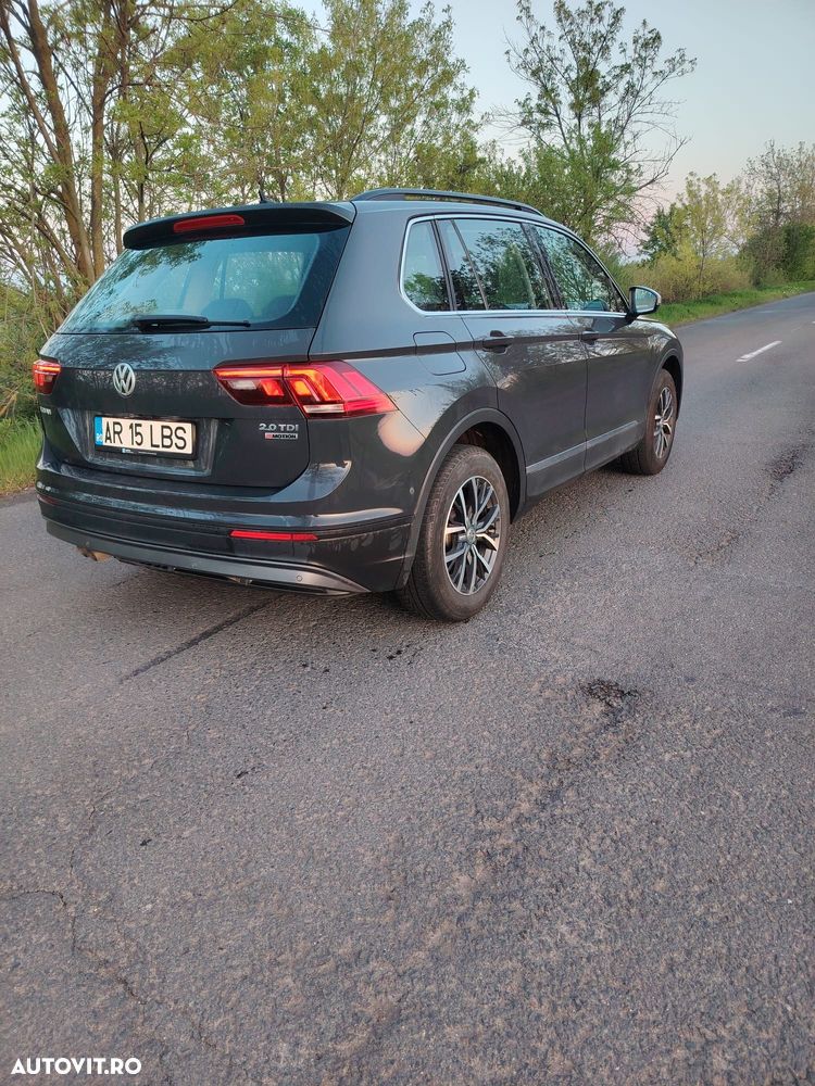 Volkswagen Tiguan - 2