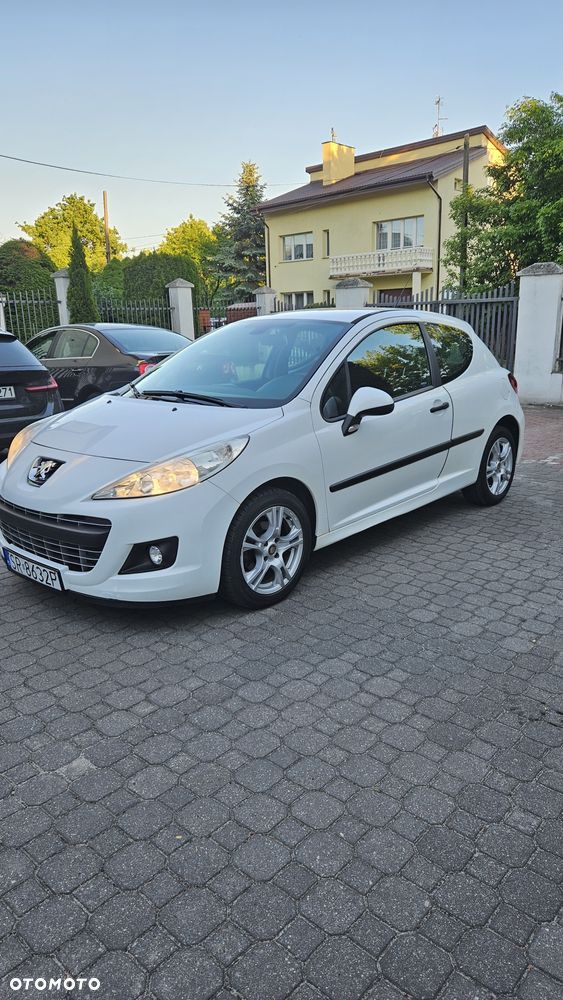 Peugeot 207 - 7
