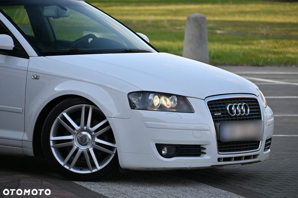 Audi A3 Sportback 2.0 TDI DPF quattro Attraction - 9