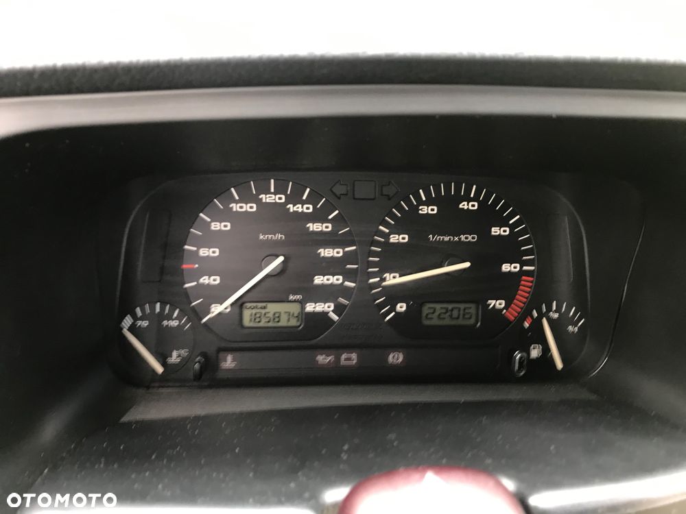 Volkswagen Golf - 15