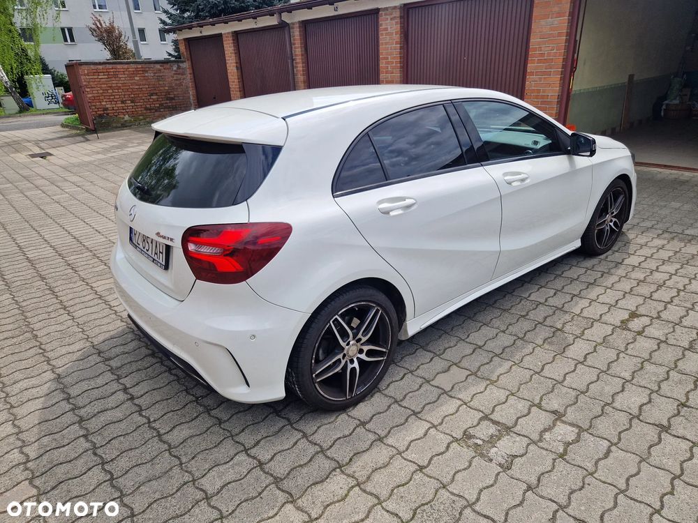 Mercedes-Benz Klasa A 220 4-Matic AMG Line - 4