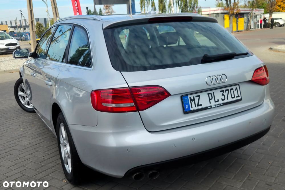 Audi A4 Avant - 13