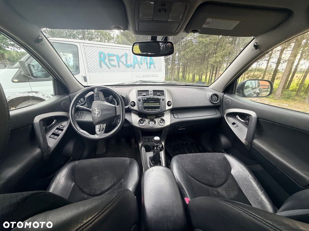 Toyota RAV4 2.2 D-4D Sol 4x2 - 11
