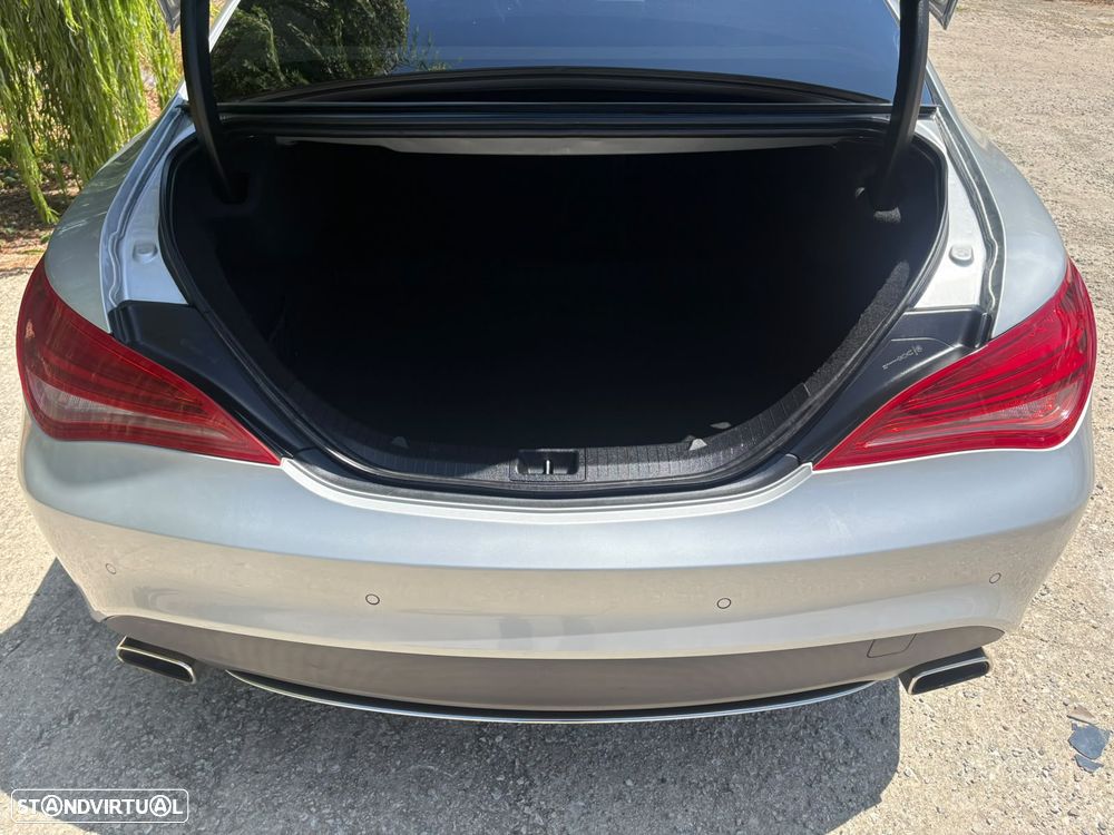 Mercedes-Benz CLA 200 - 33