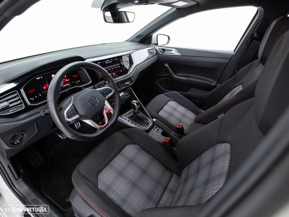 VW Polo 2.0 TSI GTI DSG - 8