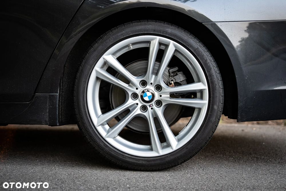 BMW Seria 7 740Li Edition Exclusive - 22