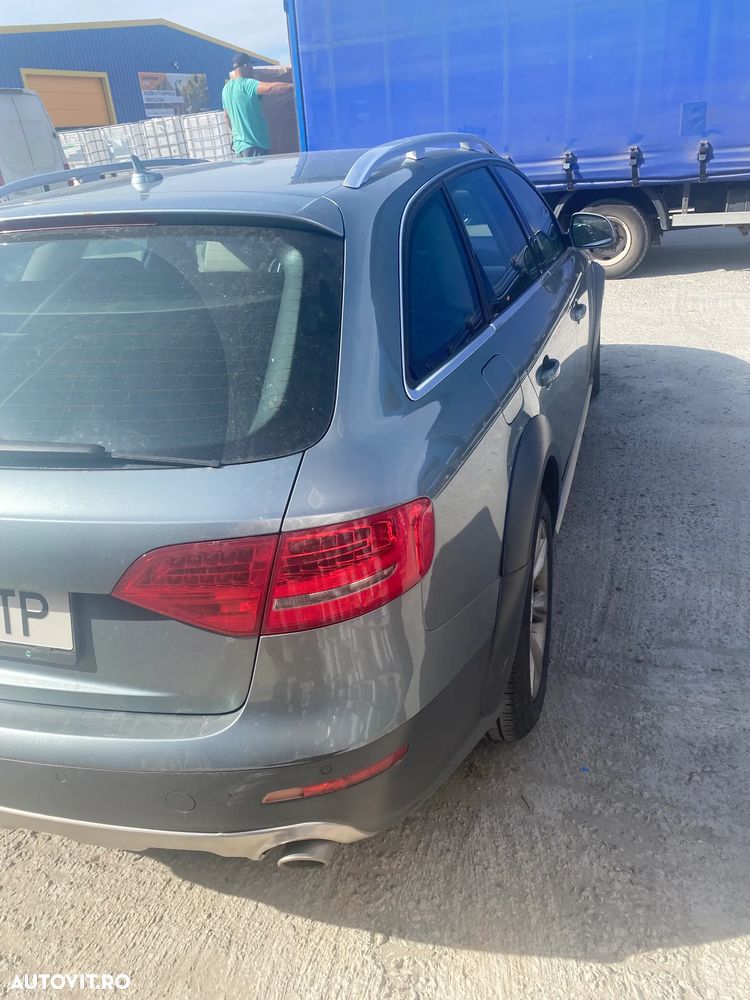 Audi A4 Allroad 3.0 TDI - 6