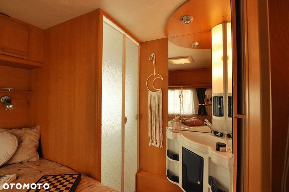 Adria UNICA 462 DP - 12