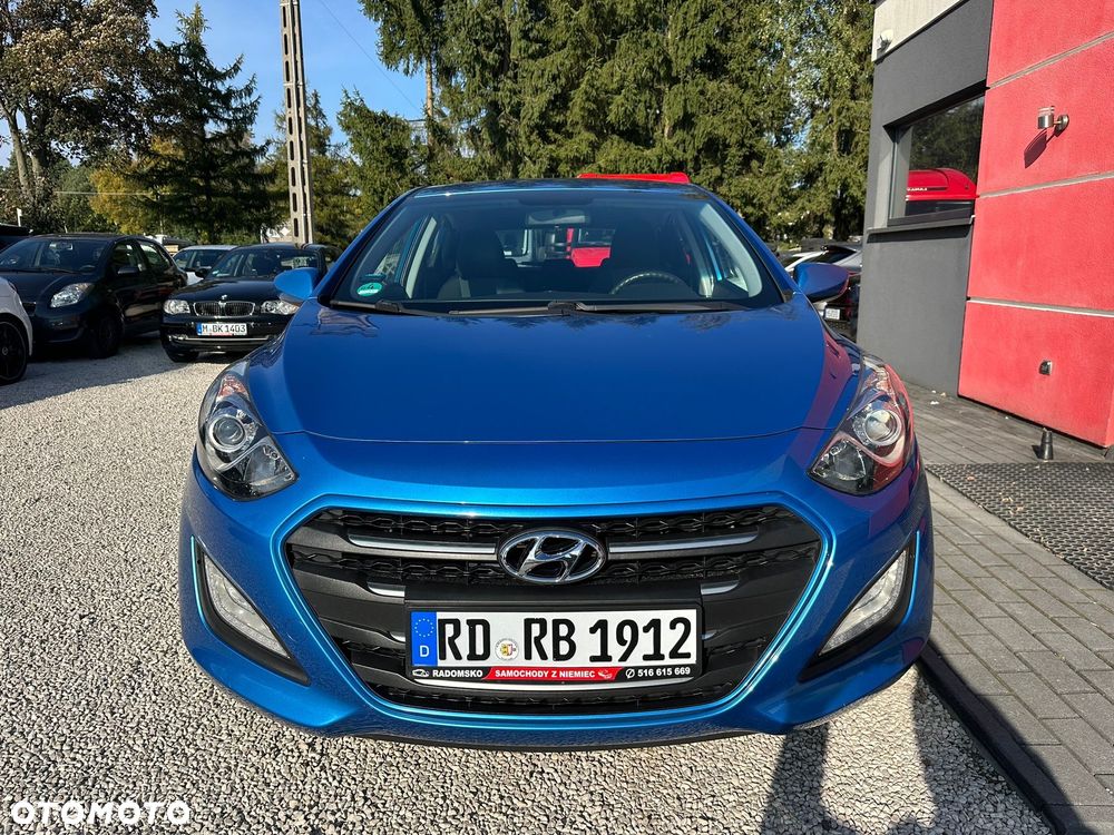 Hyundai i30 1.4 BlueDrive Classic + - 9