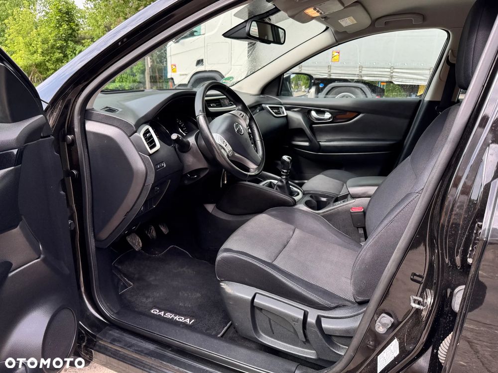 Nissan Qashqai - 11