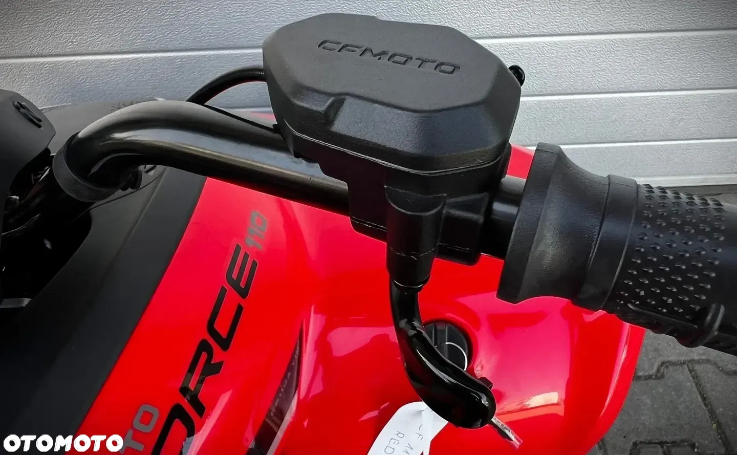 CFMoto CForce - 8