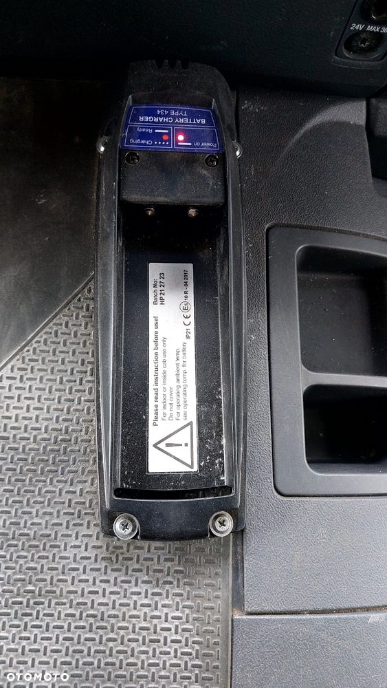 Scania P230 4x2 - 14