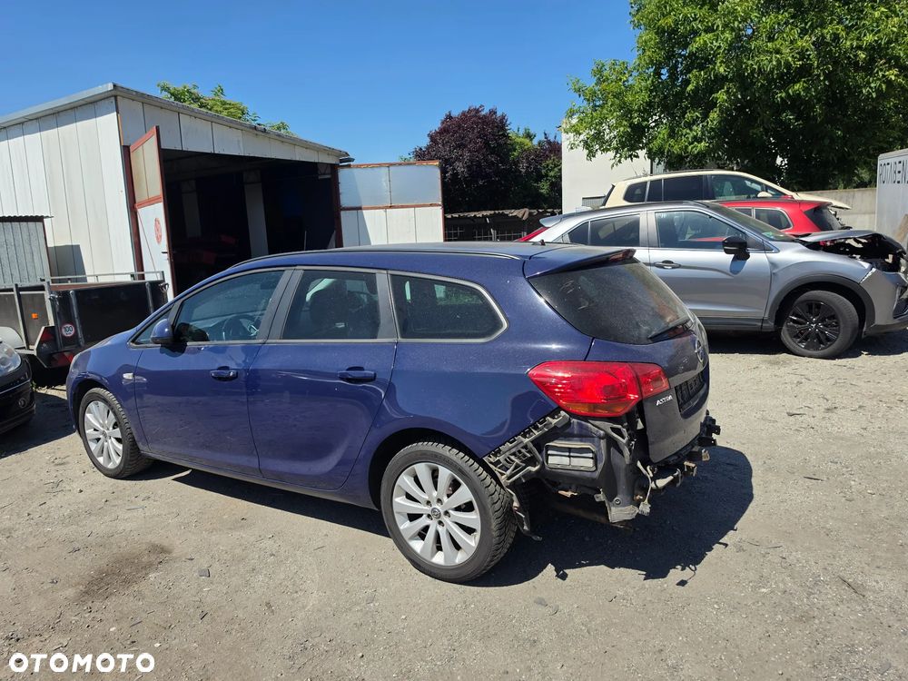 Opel Astra 1.6 Style - 6