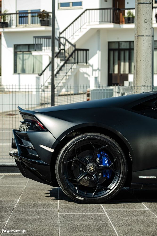 Lamborghini Huracán EVO - 10