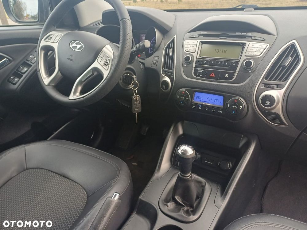 Hyundai ix35 2.0 2WD Style - 14