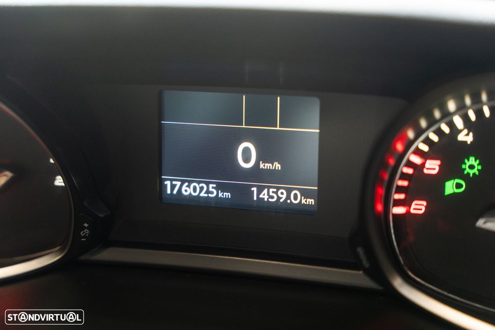 Peugeot 308 SW BlueHDi 130 Stop & Start Allure - 6