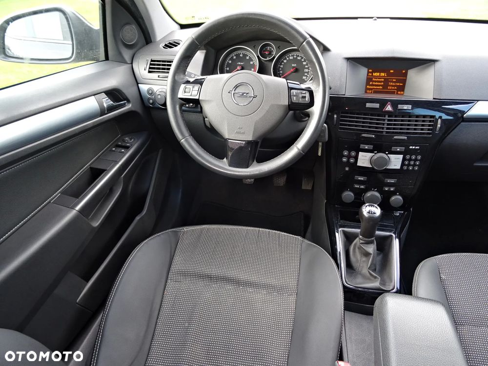 Opel Astra - 19