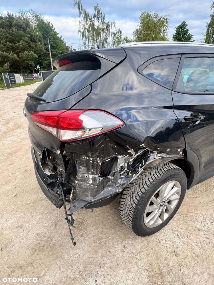 Hyundai Tucson 1.6 GDI BlueDrive Style 2WD - 13