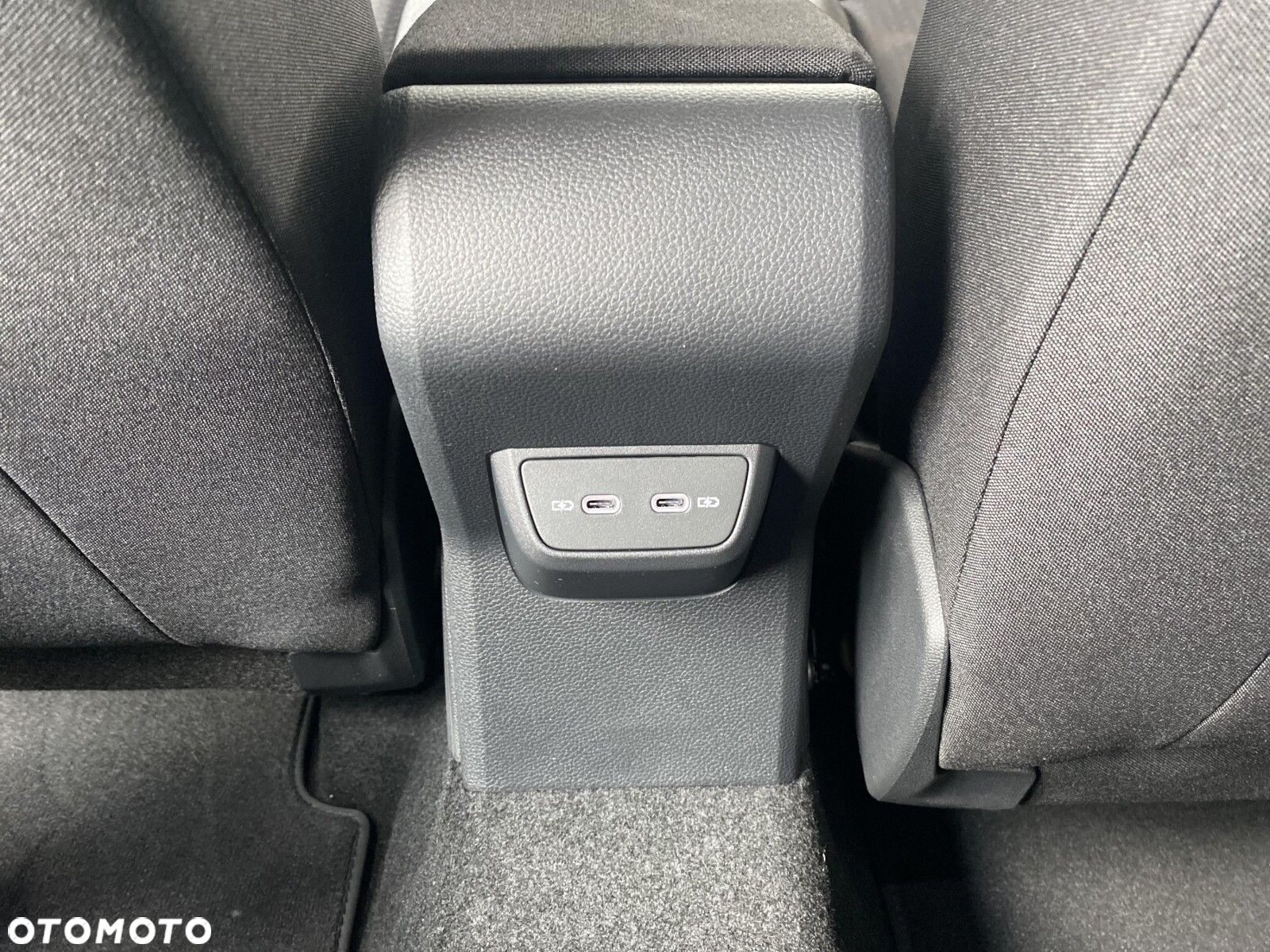 Volkswagen Taigo - 22