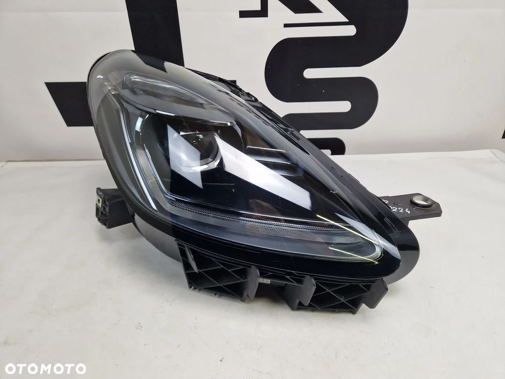 Prawy reflektor lampa przód LED MASERATI GRECALE - 3