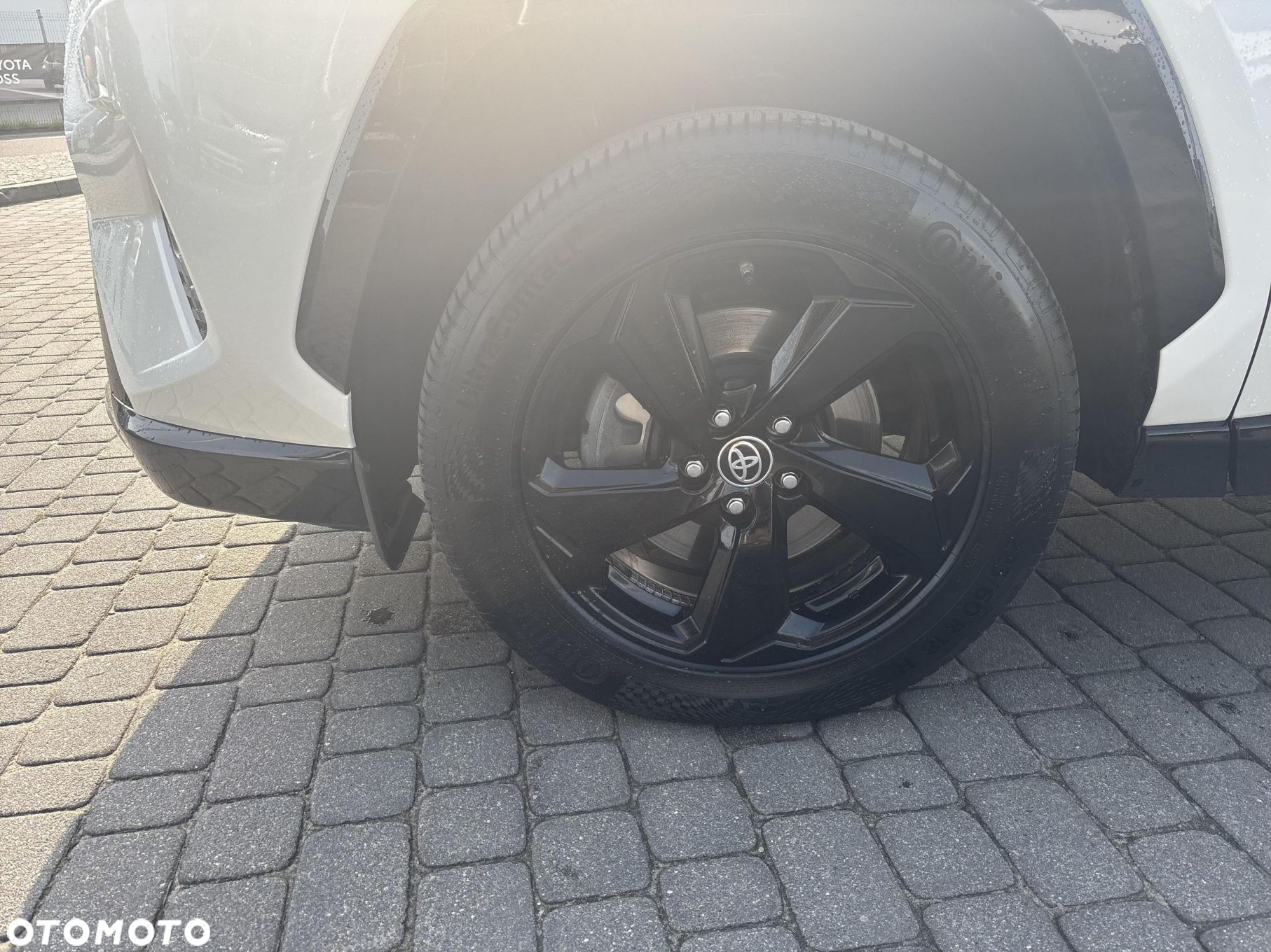 Toyota RAV4 - 9