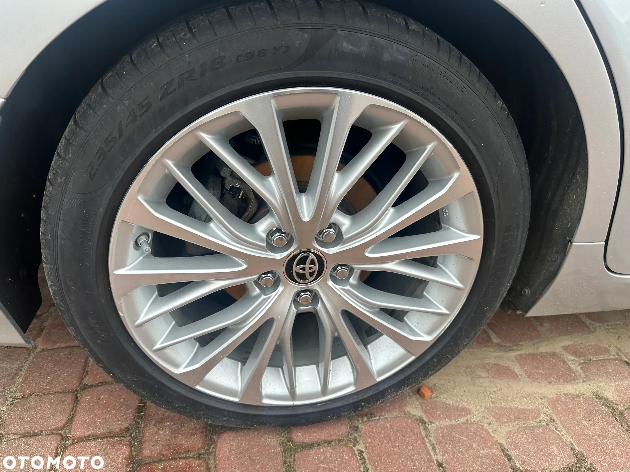 Toyota Camry 2.5 Hybrid Dynamic Force Executive e-CVT - 5