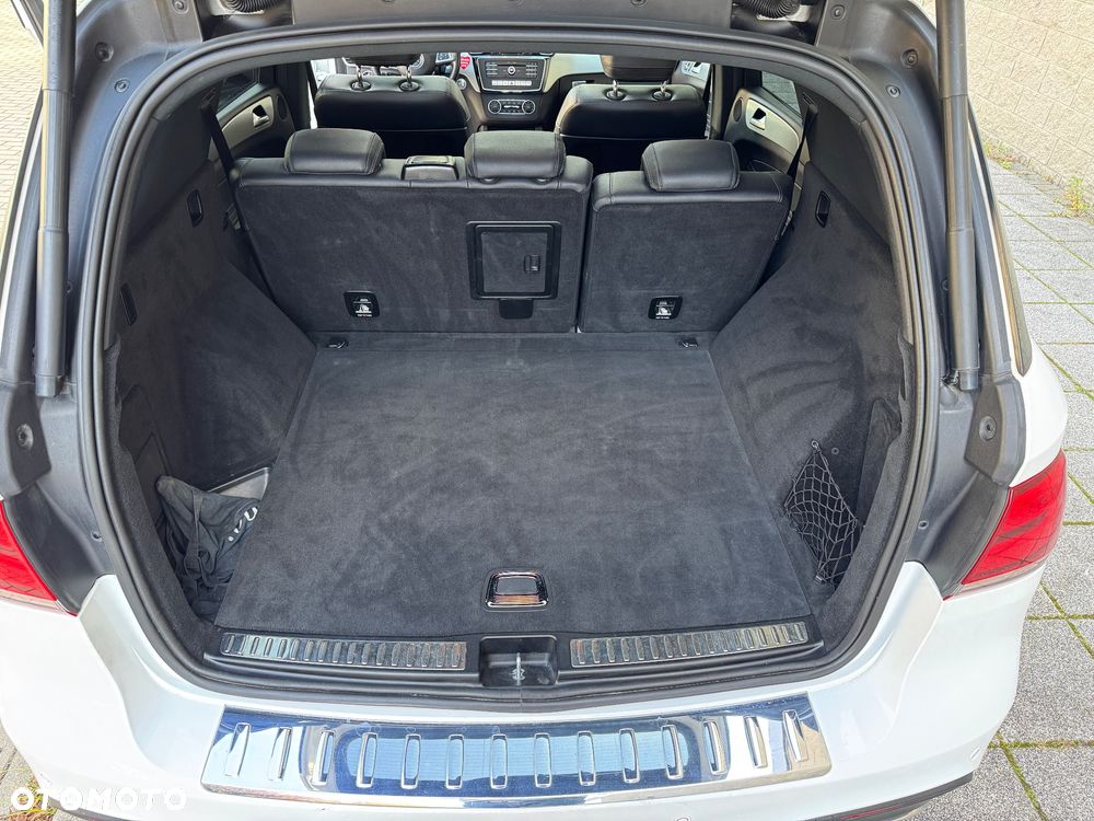 Mercedes-Benz GLE 250 d 4-Matic - 24