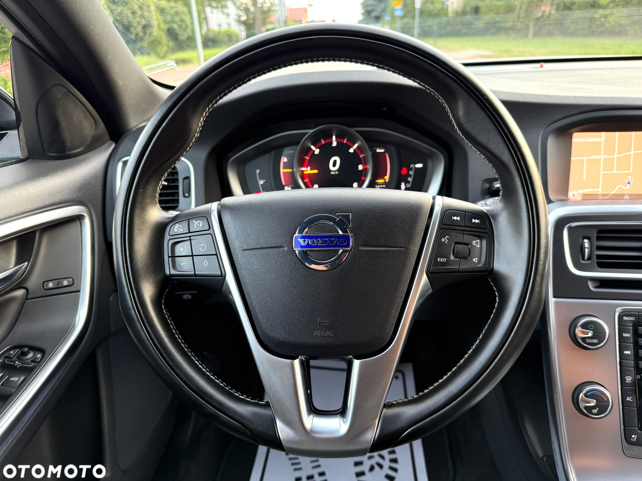 Volvo V60 D3 Geartronic Kinetic - 34