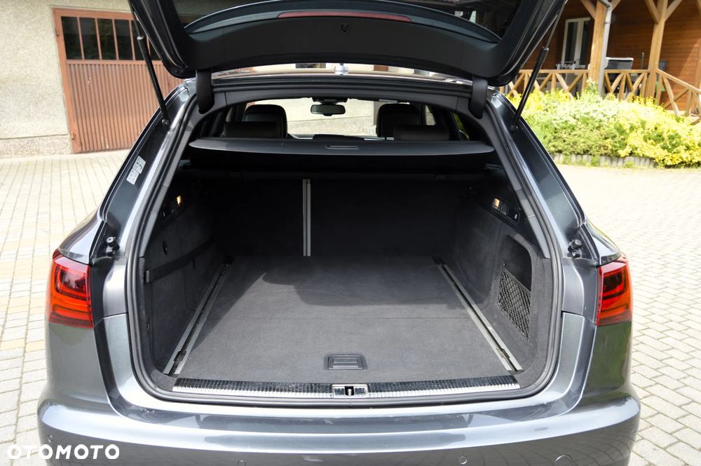 Audi A6 Avant 3.0 TDI quattro S tronic - 15