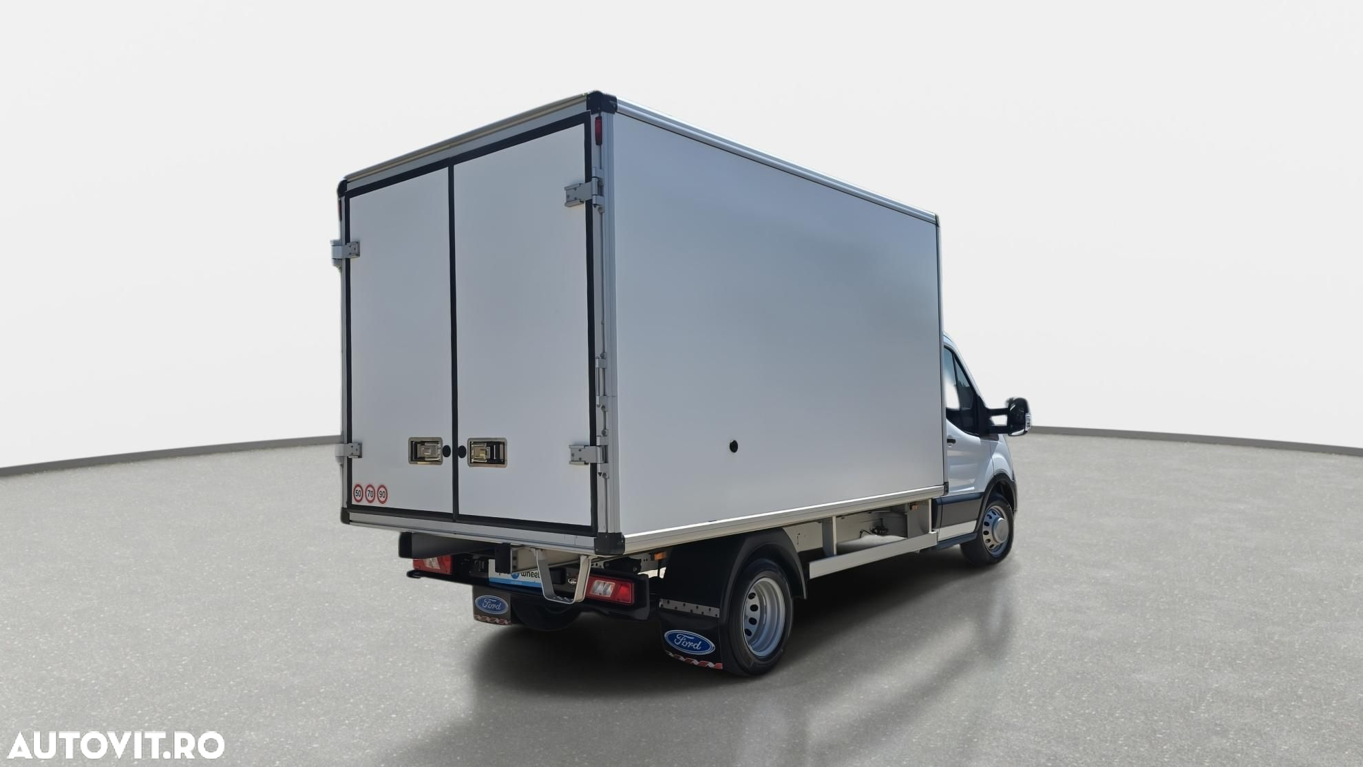 Ford Transit - 6