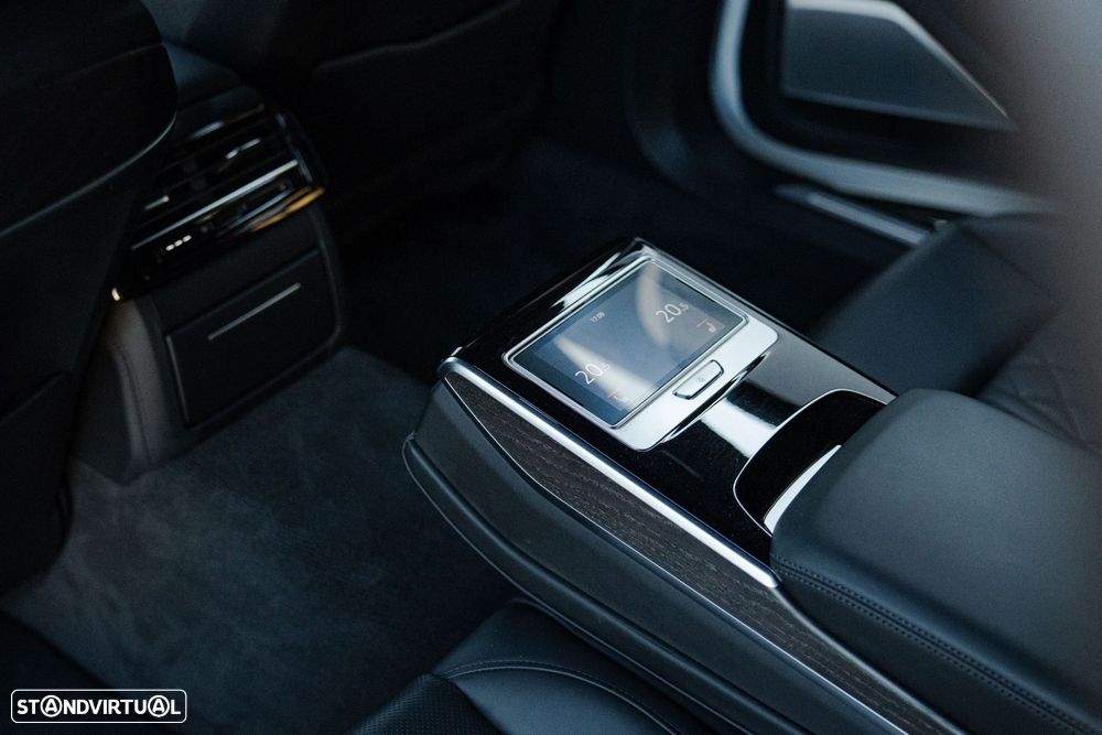Audi A8 - 22