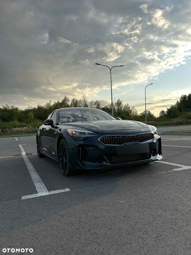 Kia Stinger - 3