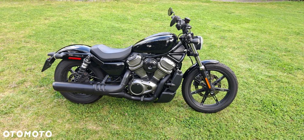 Harley-Davidson Sportster Nightster 975