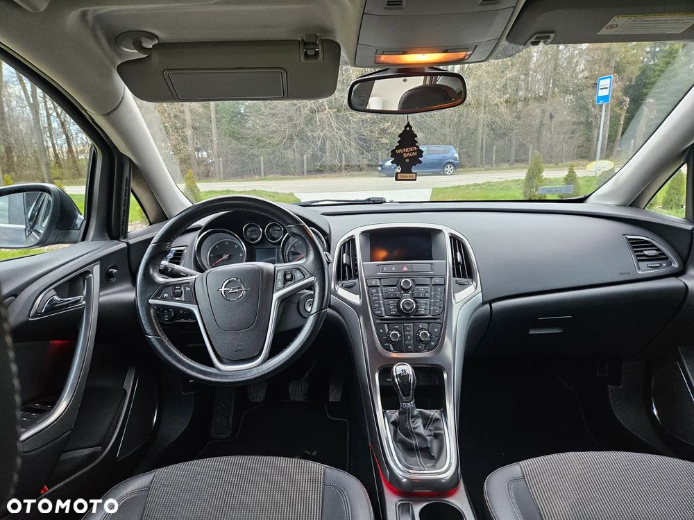 Opel Astra 1.7 CDTI DPF Cosmo - 7