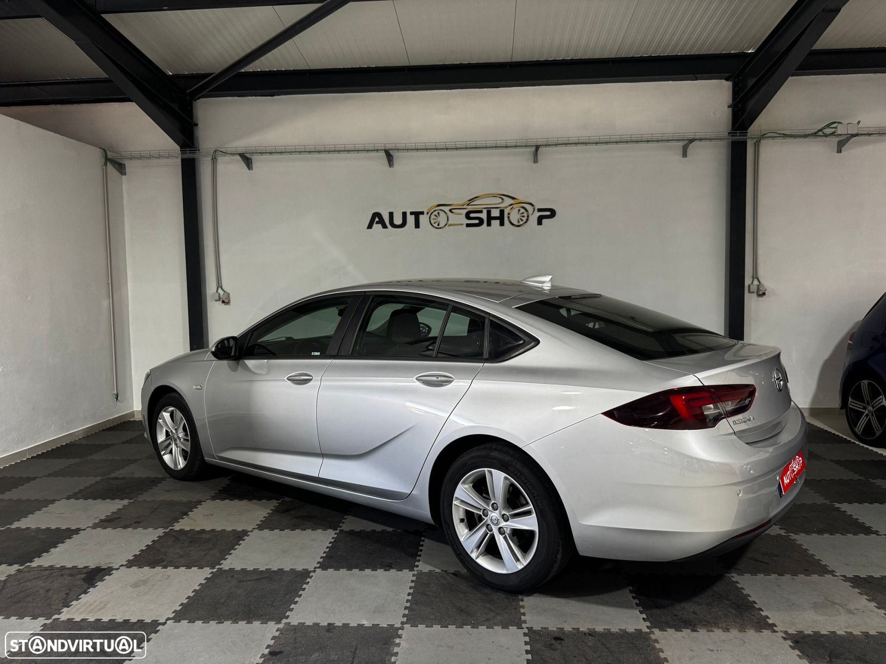 Opel Insignia Grand Sport 1.6 CDTi Selective - 21