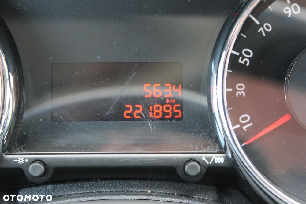 Peugeot 5008 1.6 HDi Active - 26
