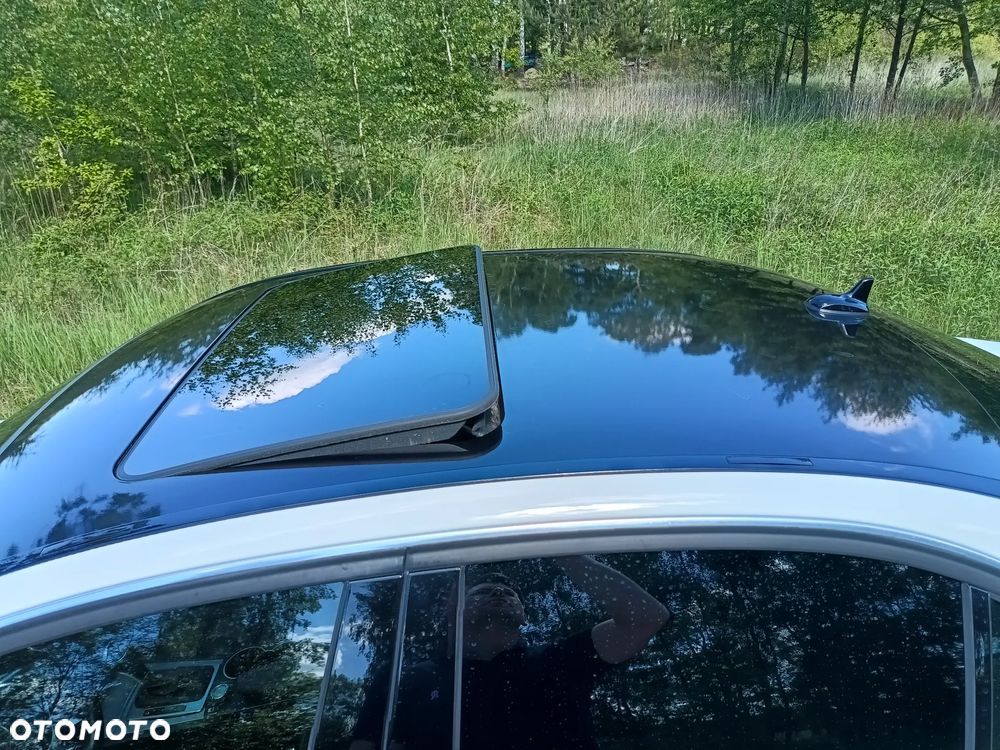 Mercedes-Benz Klasa C 350 T (BlueEFFICIENCY) 7G-TRONIC Avantgarde - 11