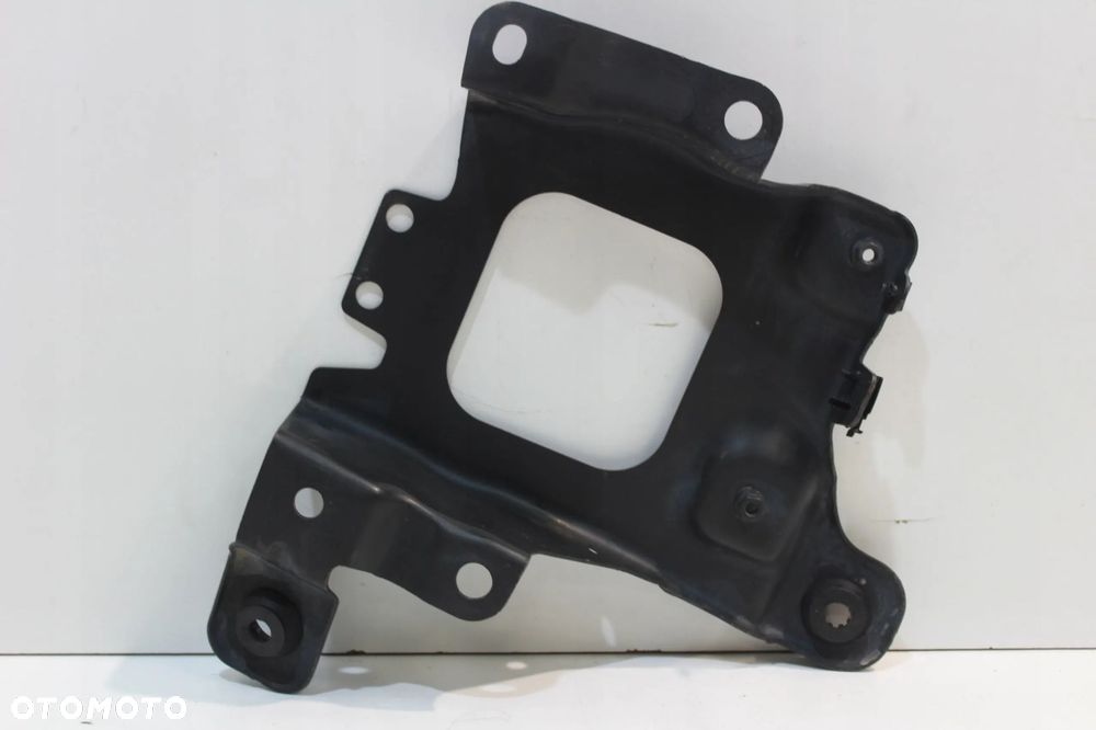 UCHWYT MOCOWANIE POMPY ABS FORD KUGA MK2 FOCUS MK3 BDB IGŁA av61-r6k034AB - 1