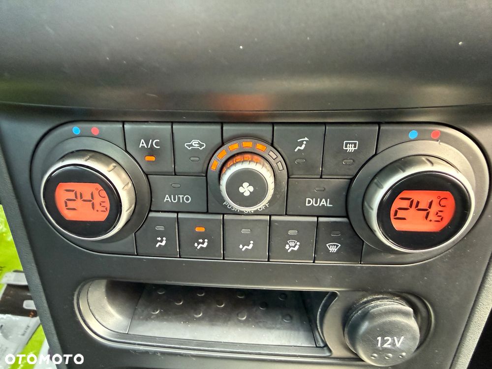 Nissan Qashqai 2.0 Tekna CVT - 17