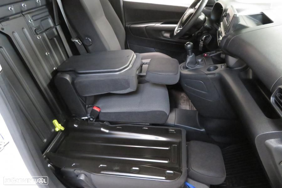 Toyota ProAce 1.5D L1 Comfort - IVA DEDUTÍVEL - 15