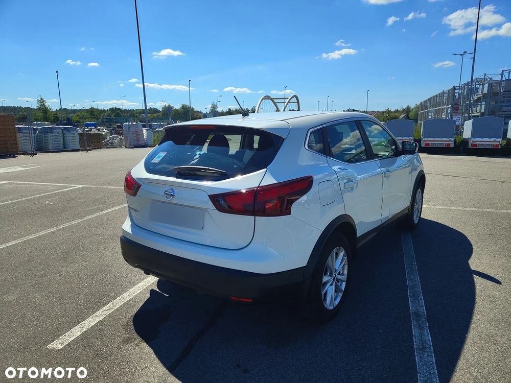 Nissan Qashqai - 8