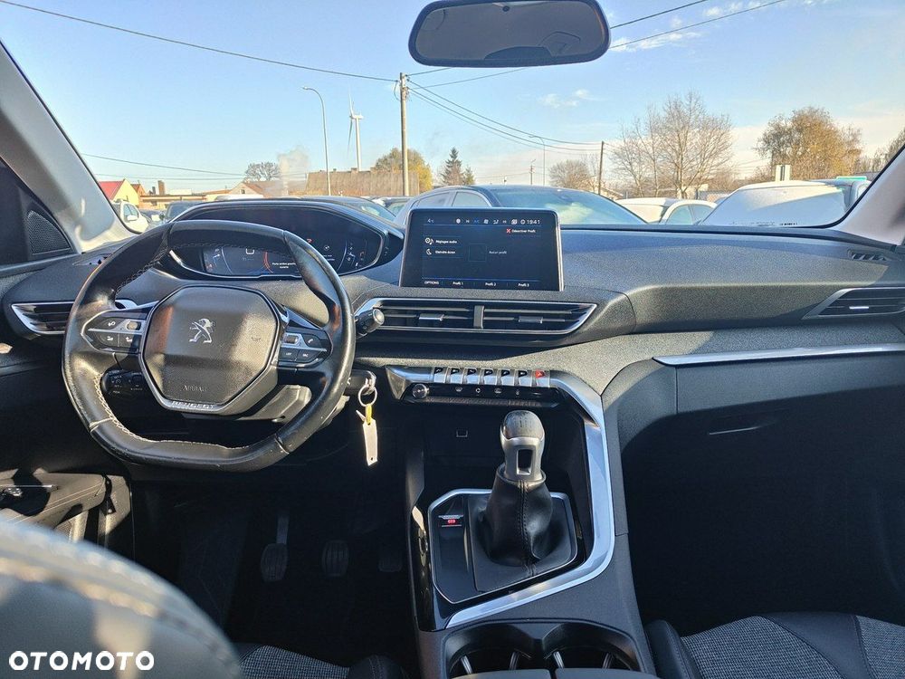 Peugeot 3008 1.2 PureTech Active - 15